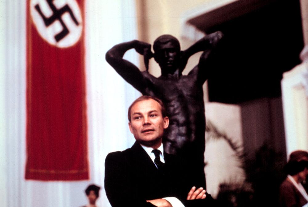 MV5BMjcwMDNlYWUtYzYzMi00NDJjLTlkZTUtNzFjZTNiZWZiOTY2XkEyXkFqcGdeQXVyMjUyNDk2ODc@._V1_